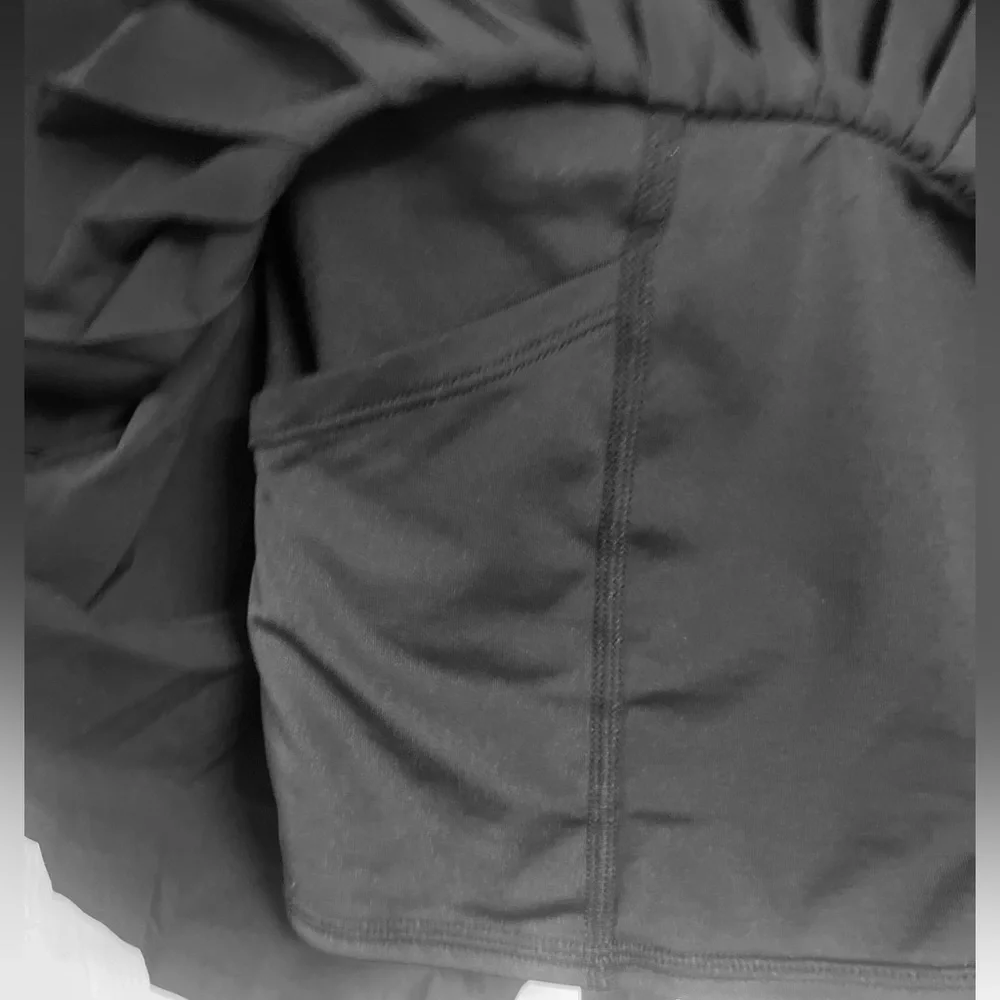 ALO Yoga Black Pleated Mini Skirt